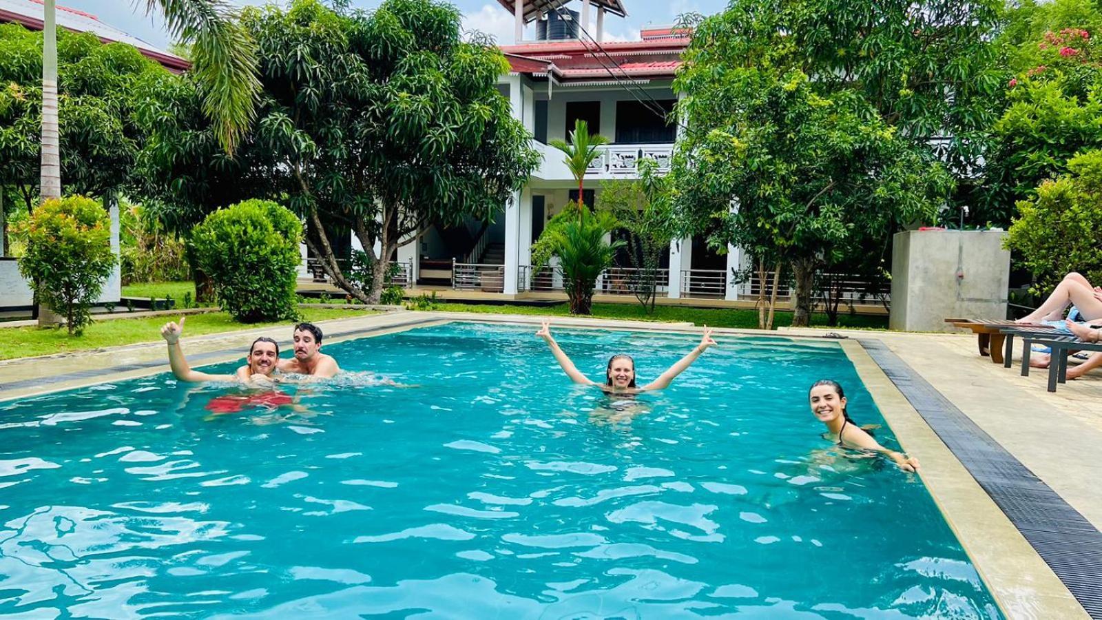 Sigiriya Sun Shine Villa Exteriör bild