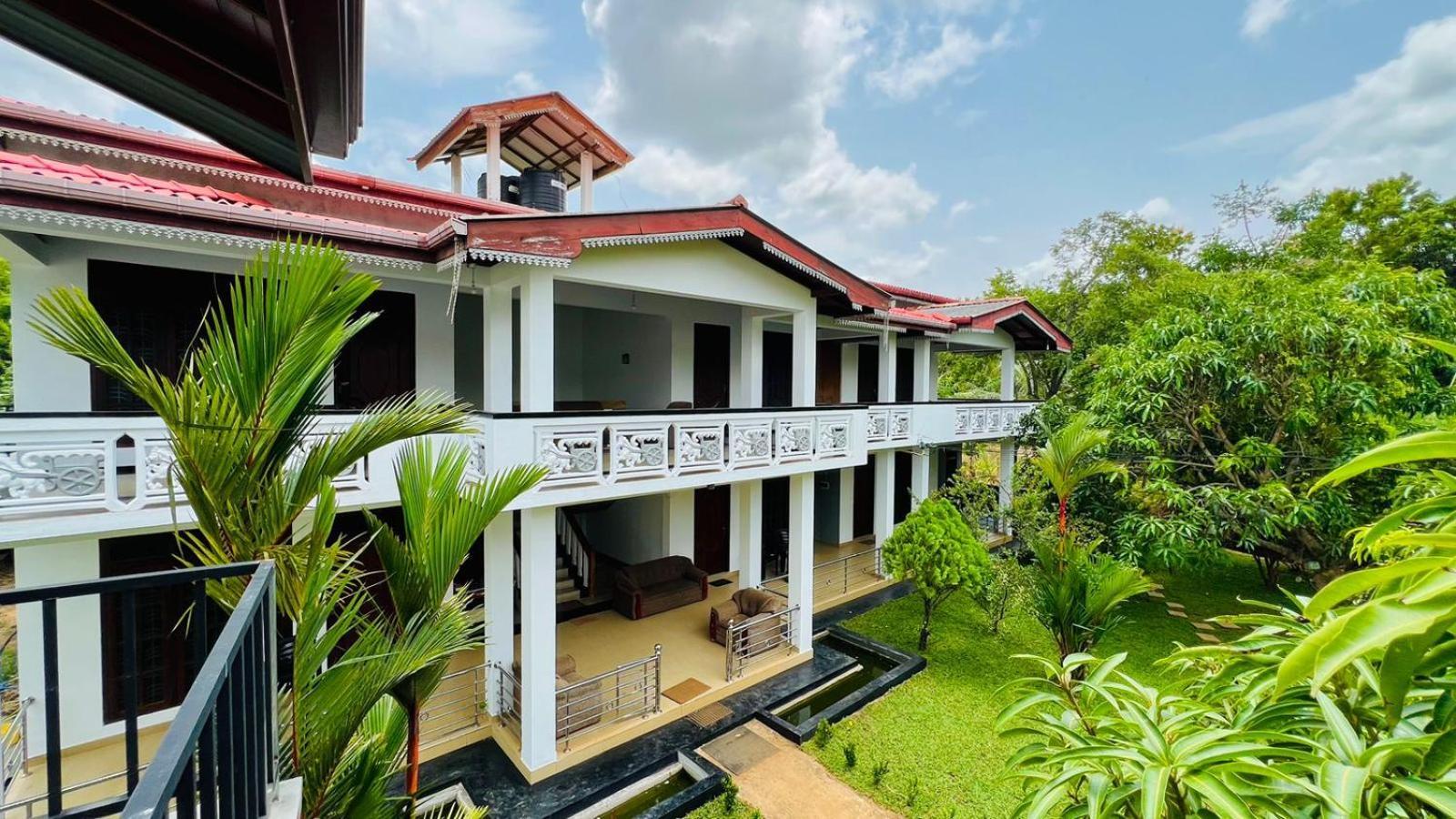 Sigiriya Sun Shine Villa Exteriör bild