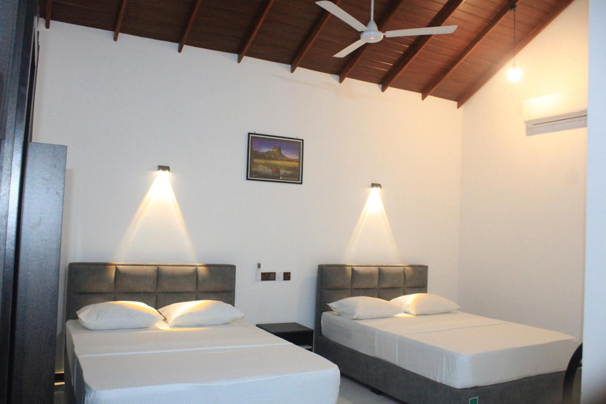 Sigiriya Sun Shine Villa Exteriör bild